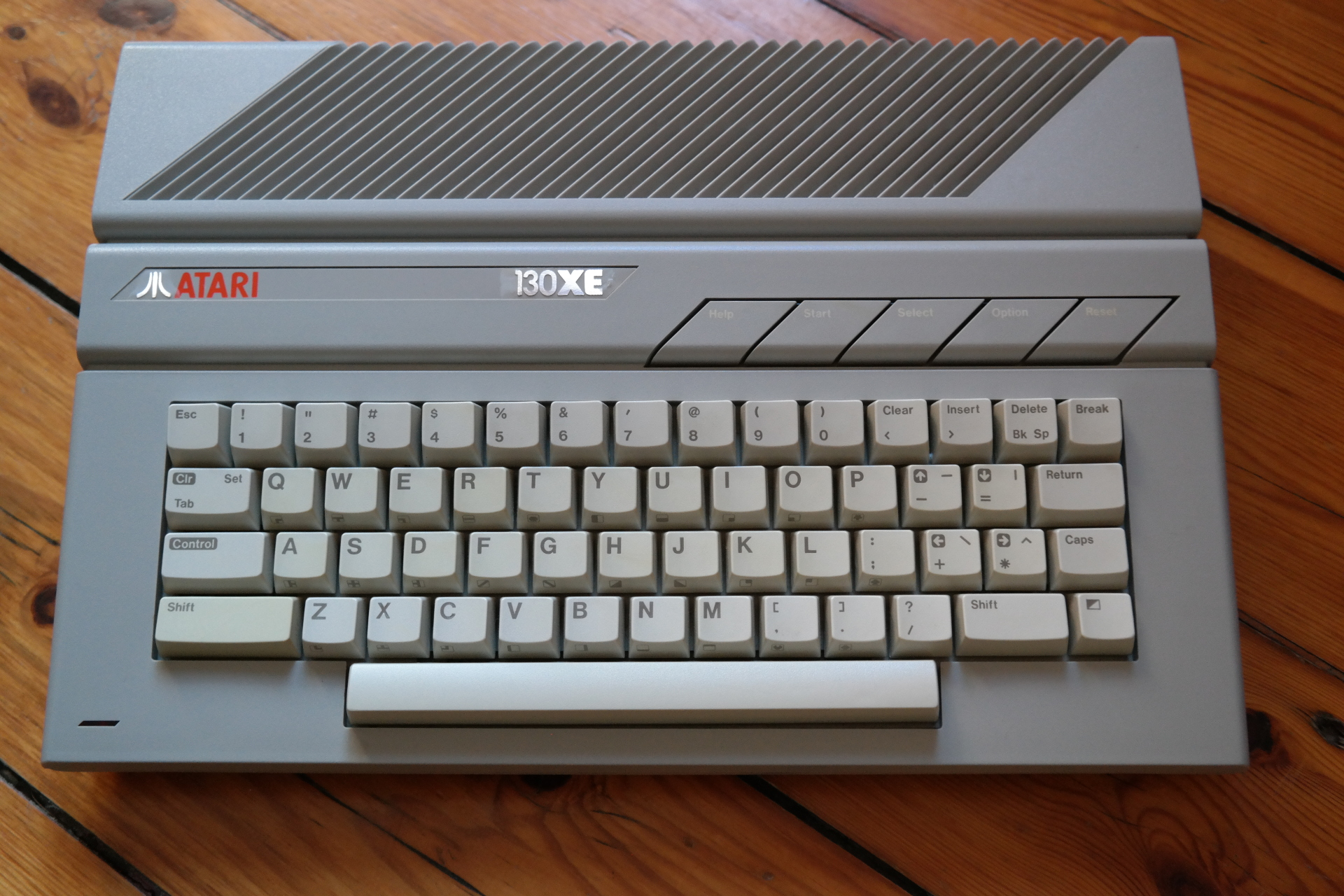 Atari 130XE - fast wie neu